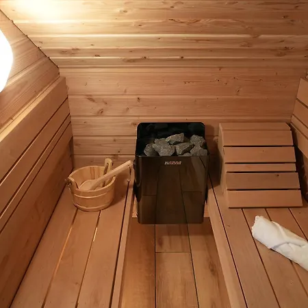 Evasion Chic, Spa Et Sauna Sous Les Toits Nancy Exterior photo